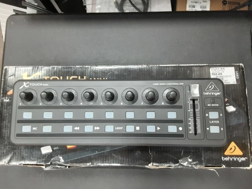 Behringer - XTOUCH MINI